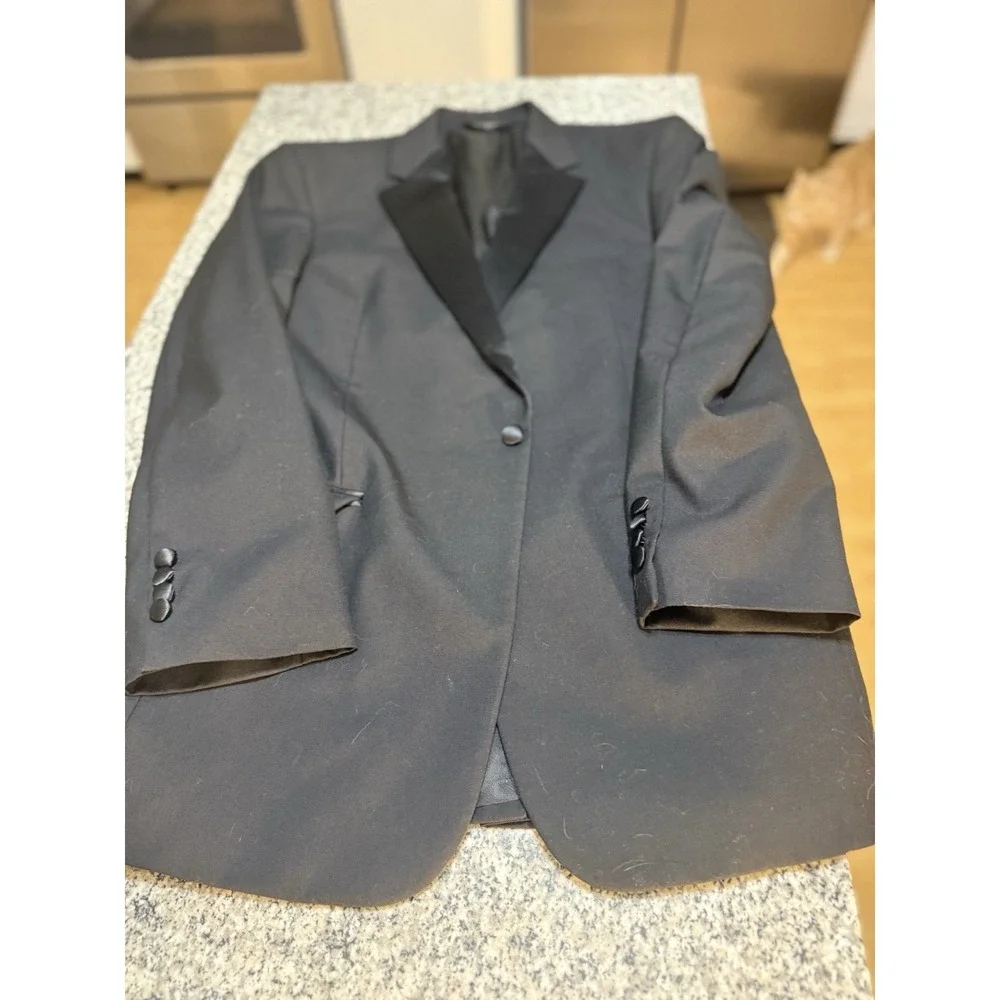 Jos‎ A Bank Formal Elegant Tuxedo Black Jacket Wool/ Satin Trim Sz 43L Wedding